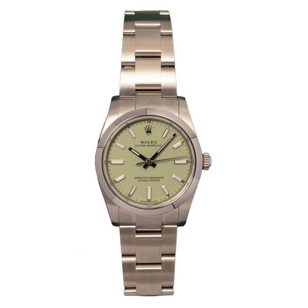 Rolex Oyster Perpetual 124200